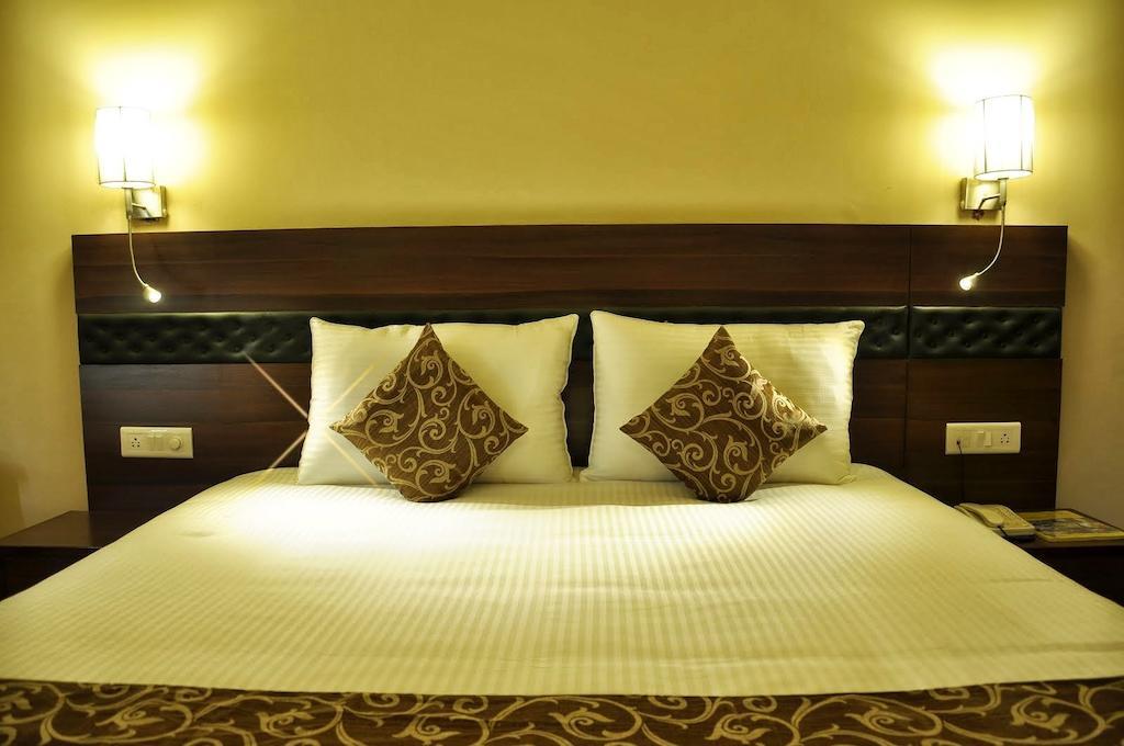 Hotel Empire Regency Jaipur Exterior photo
